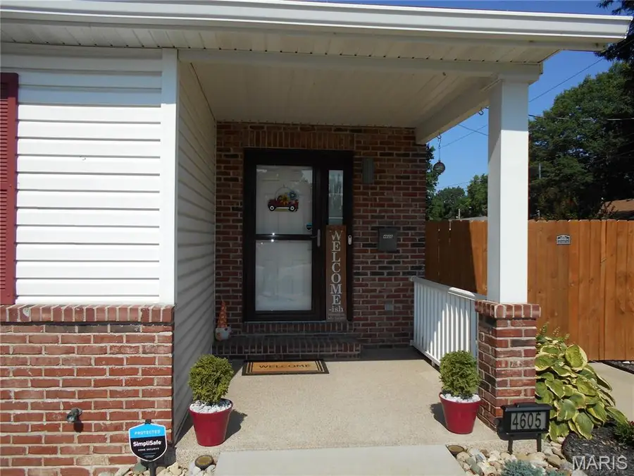 4605 Maryville Road, Granite City, IL 62040 - #3