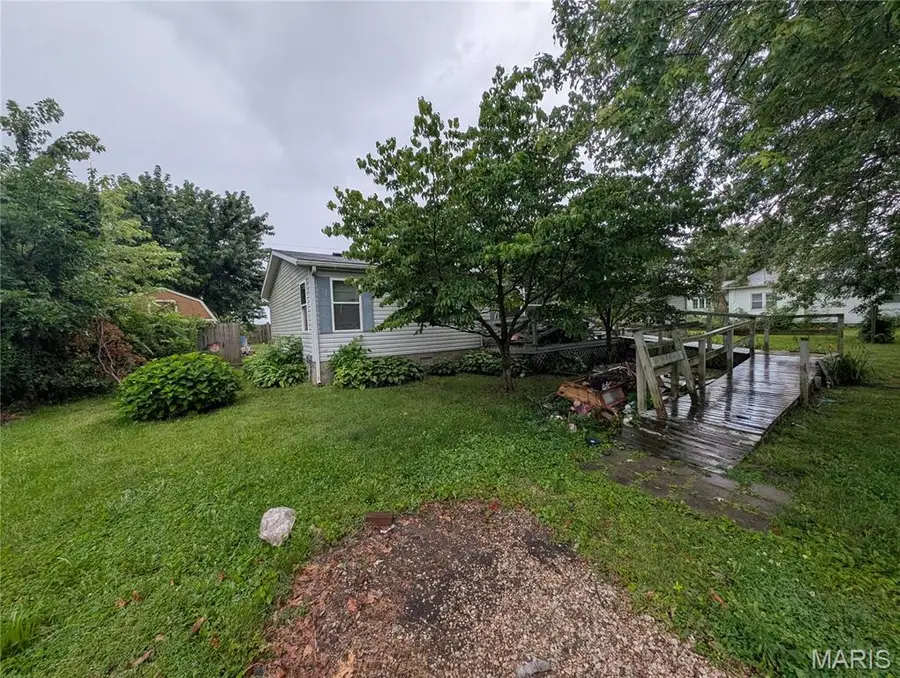 232 N Lincoln Avenue, Eagarville, IL 62069 - #2