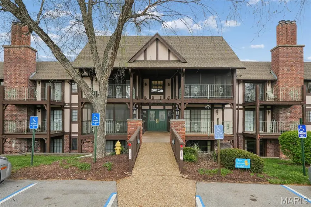 1436 Heritage Landing #310, Saint Charles, MO 63303 - #1