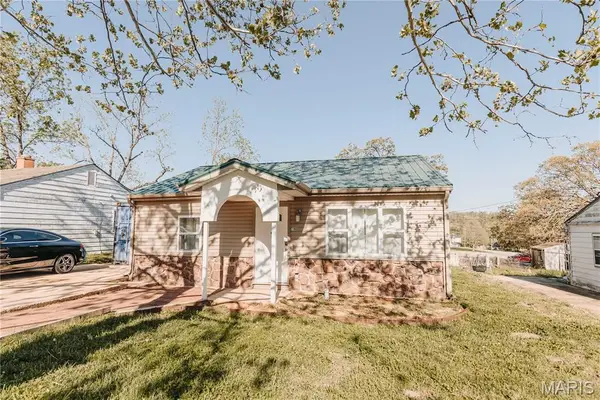 106 N Newport Lane, Waynesville, MO 65583