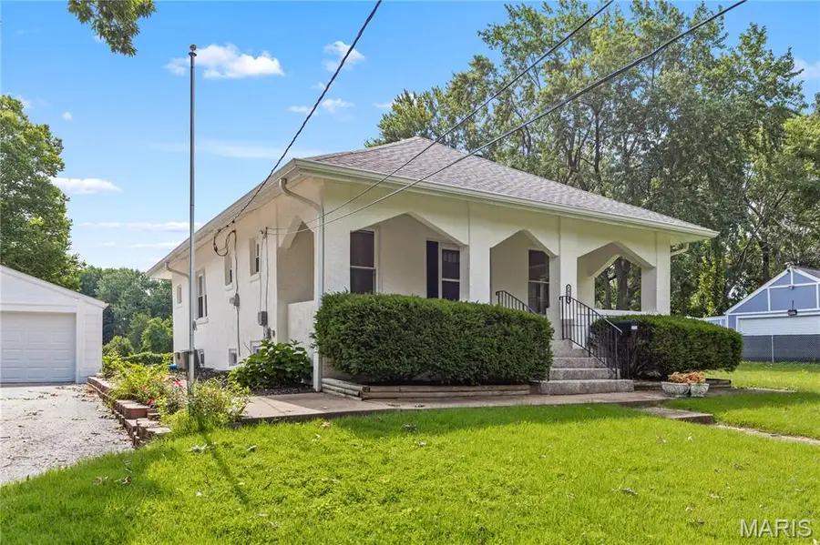 2970 Walton Road, Saint John, MO 63114 - #3
