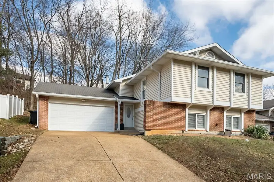 537 Treetop Village, Queeny, MO 65021 - #2