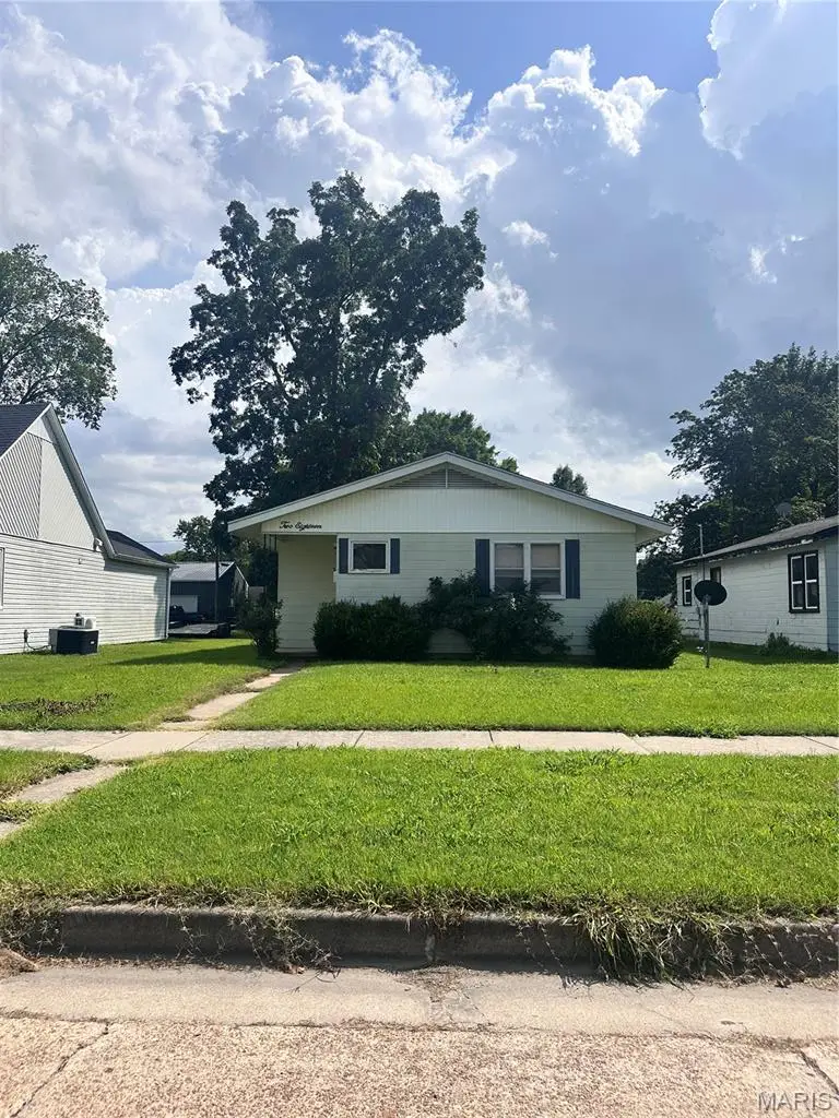 218 Elliott Avenue, Chaffee, MO 63740 - #1