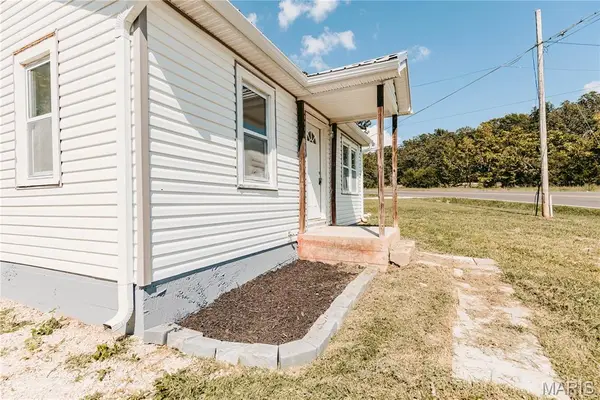 308 W 5th Street, Dixon, MO 65459