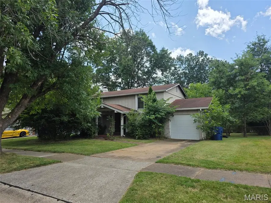 334 Bellezza Drive, Ballwin, MO 63021 - #2