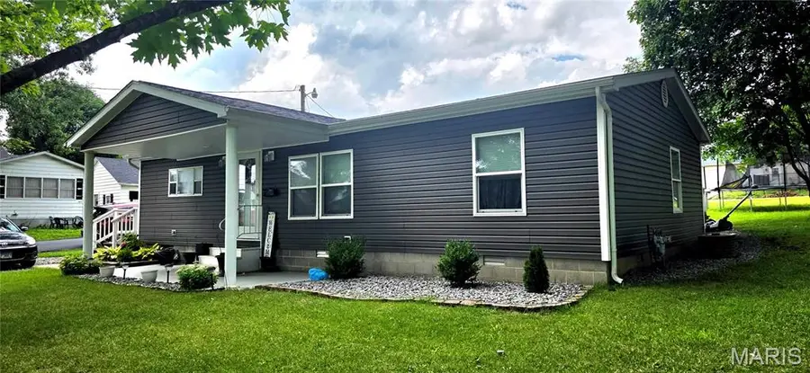 501 E Broadway Street, Steeleville, IL 62288 - #3