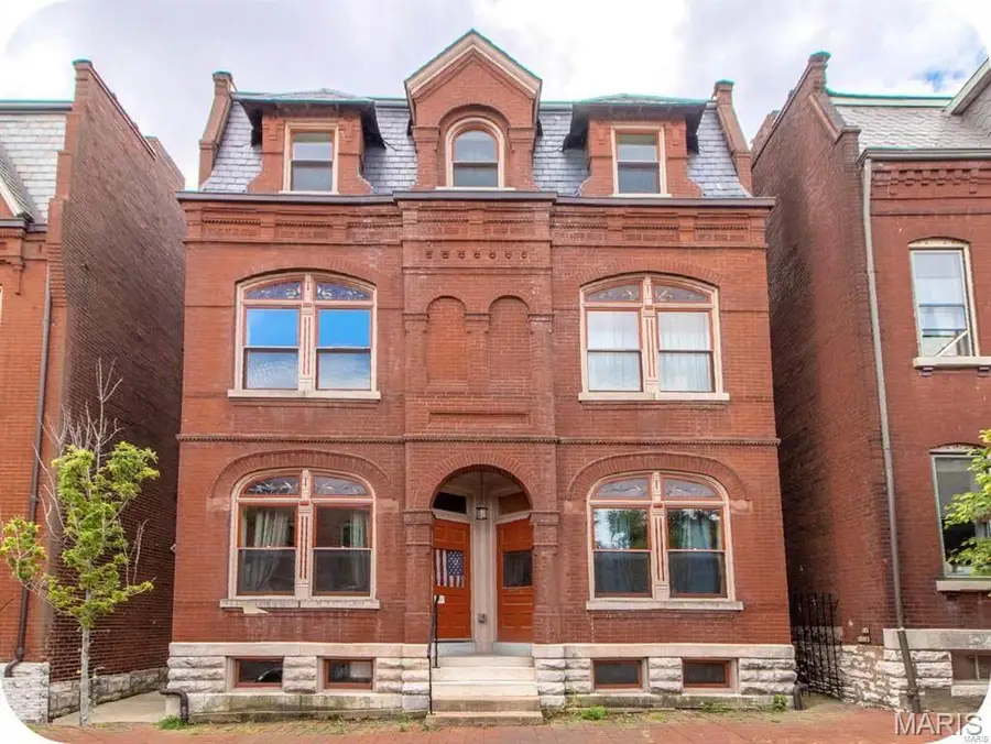 922 Allen Avenue, Saint Louis, MO 63104 - #3