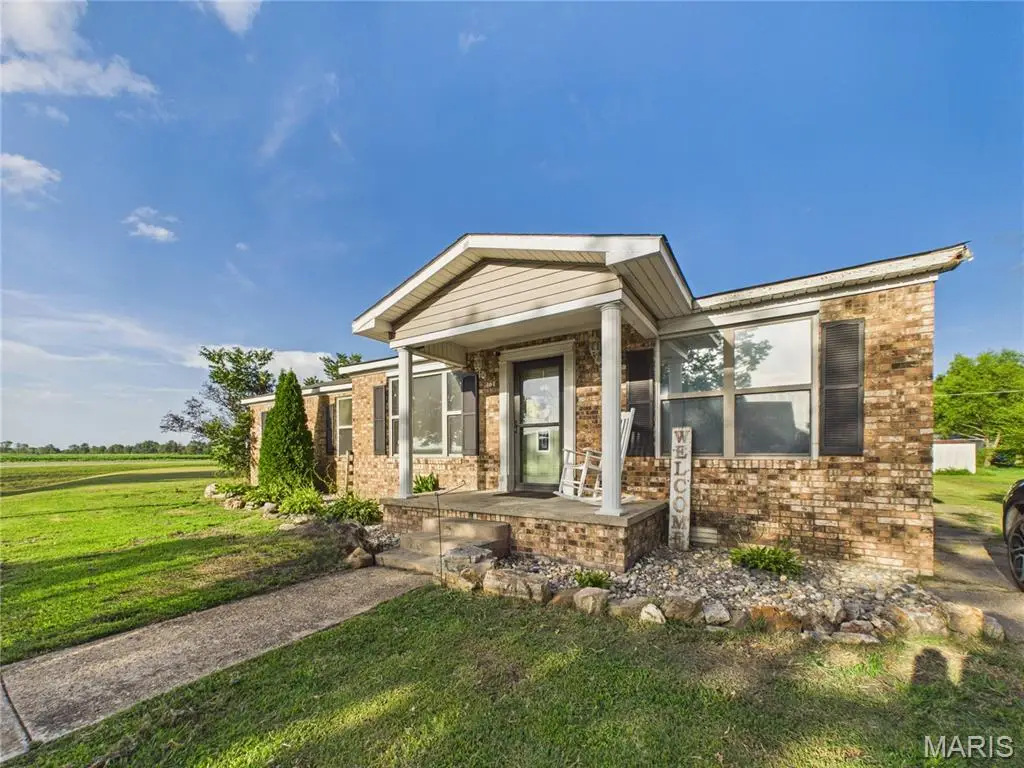 404 N Main Street, Gideon, MO 63848 - #1