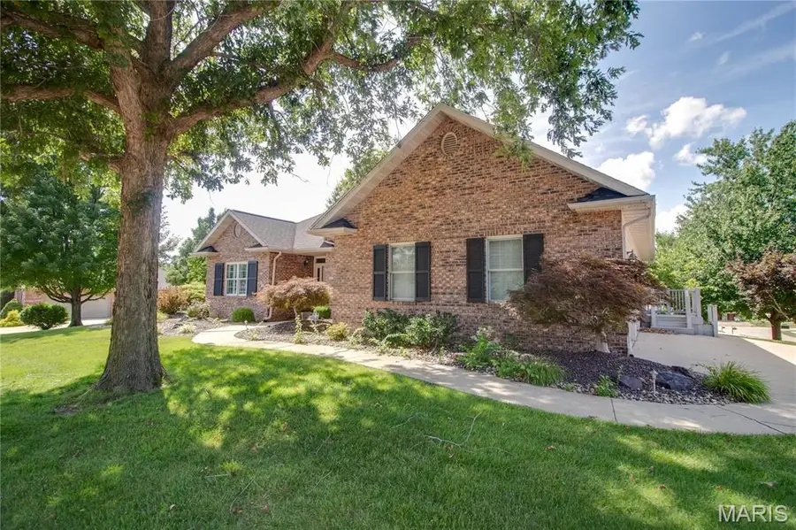1400 White Oak Trail, Godfrey, IL 62035 - #3
