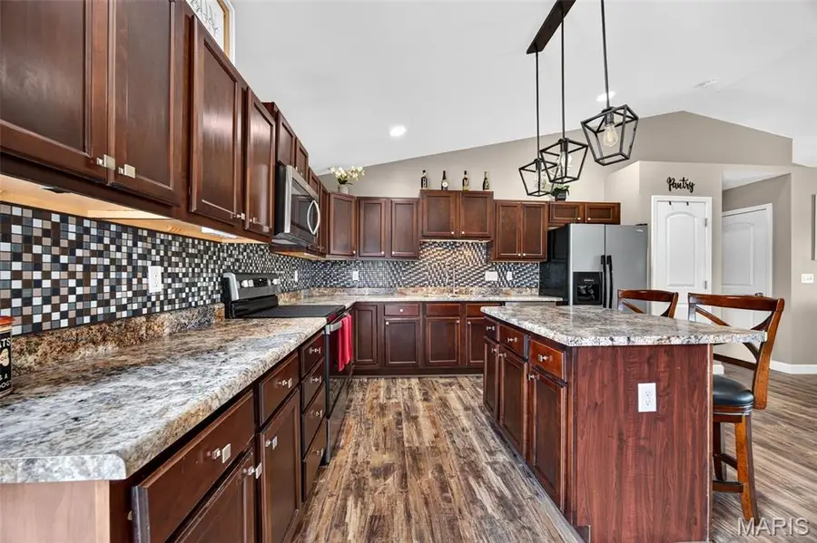 15 Fredde Court, Wentzville, MO 63385 - #3