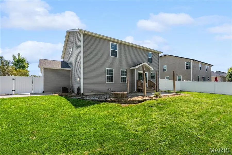 683 Willowbrook Way, Ofallon, IL 62269 - #2