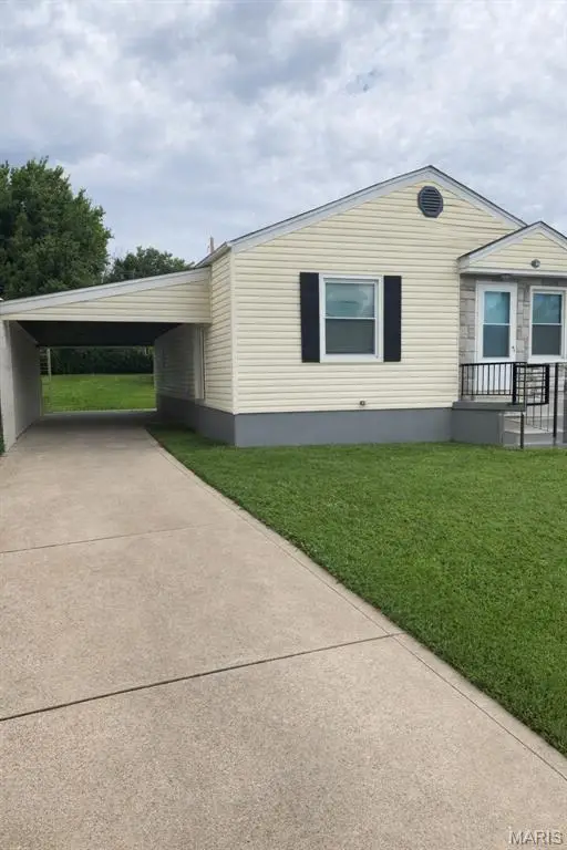 10314 Millwood Avenue, Saint Ann, MO 63074 - #1