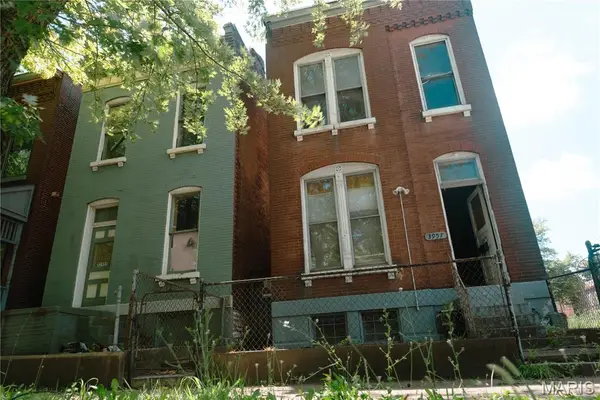 3957 N 11th Street, St Louis, MO 63107