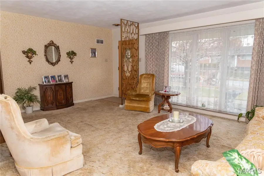 10010 Harwich Drive, Crestwood, MO 63126 - #3
