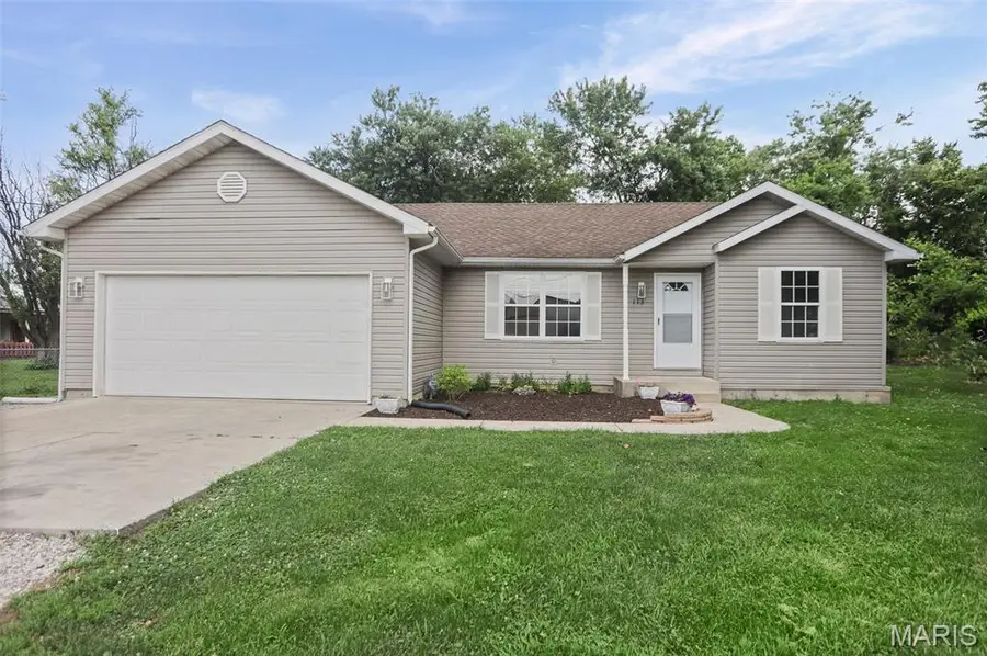 113 Clover Street, Moro, IL 62067 - #2