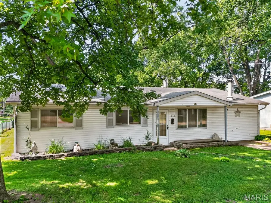 1230 Flicker Drive, Florissant, MO 63031 - #3