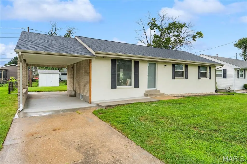 212 Briarwood Drive, Granite City, IL 62040 - #1