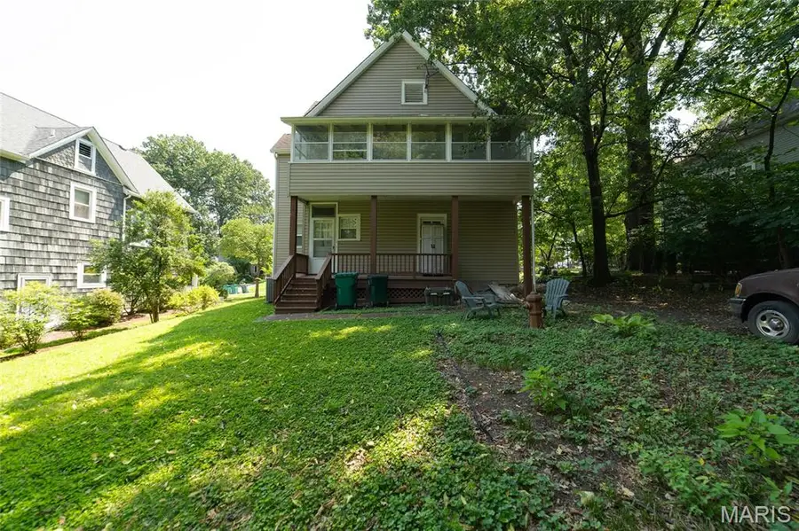 109 N Old Orchard Avenue, Webster Groves, MO 63119 - #3