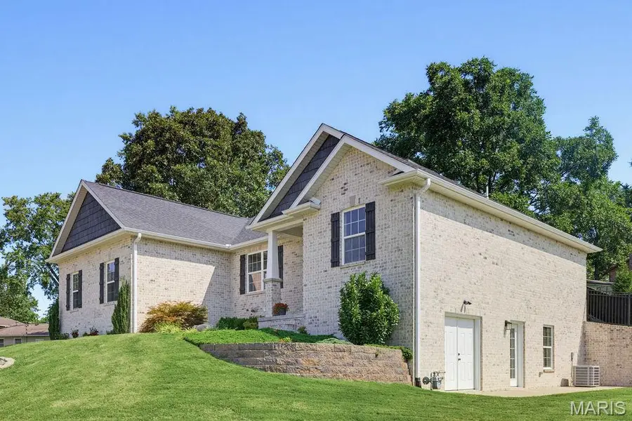 2642 Liberty Court, Cape Girardeau, MO 63701 - #3