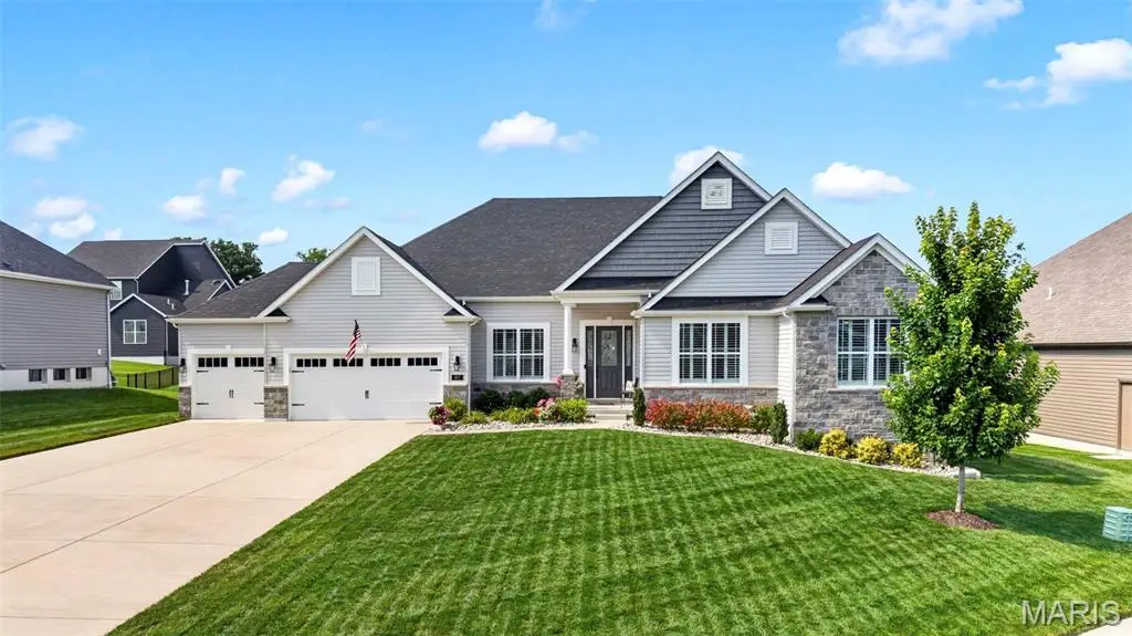 407 Tomahawk Ridge Court, Saint Charles, MO 63301 - #1