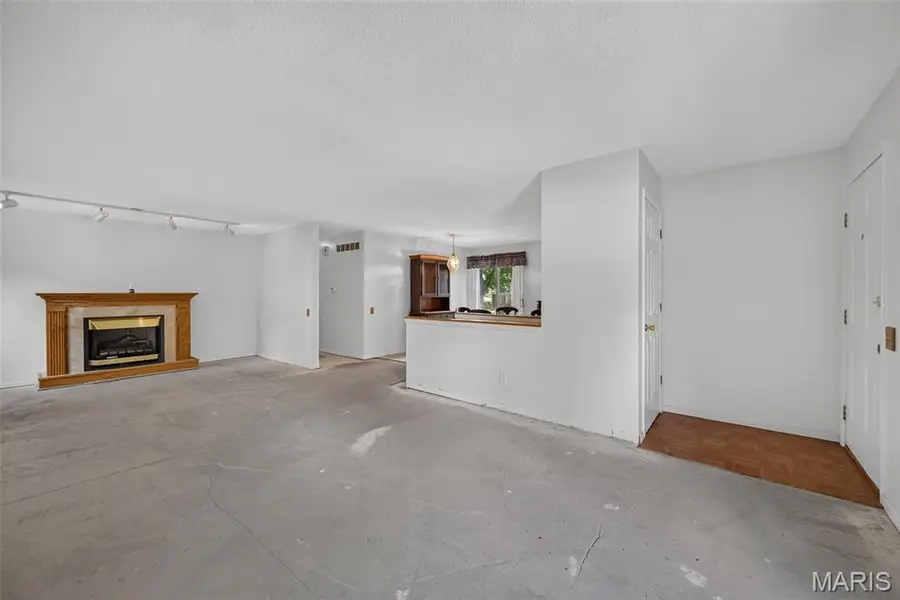 2485 Pheasant Run Drive, Maryland Heights, MO 63043 - #3