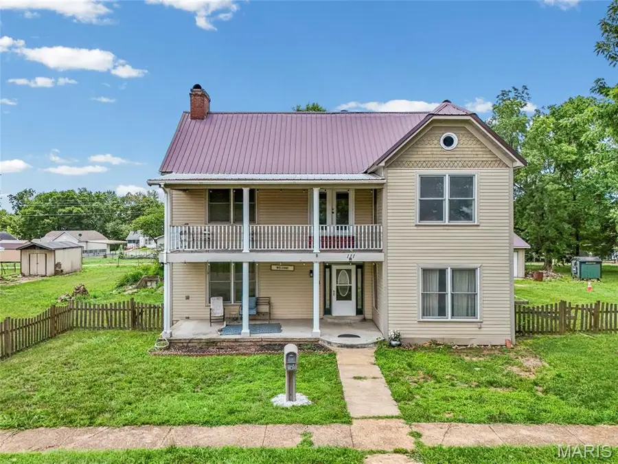 111 N Ravencrest Drive, Desloge, MO 63601 - #2