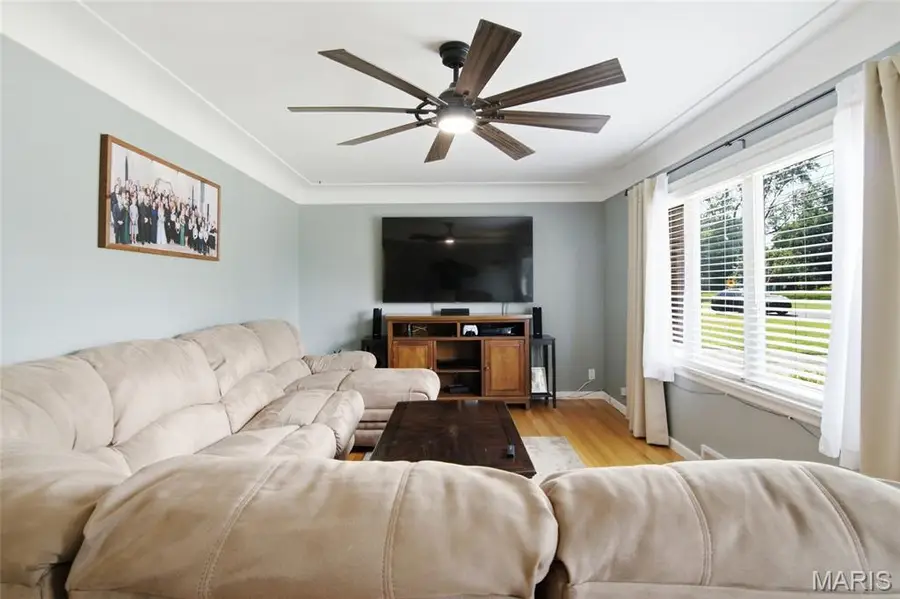 14 Circle Drive, Fairview Heights, IL 62208 - #3