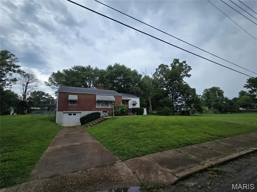 411 Macarthur Avenue, Union, MO 63084 - #1