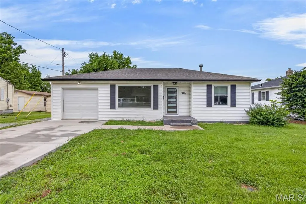 1206 N Washington Street, Farmington, MO 63640 - #1