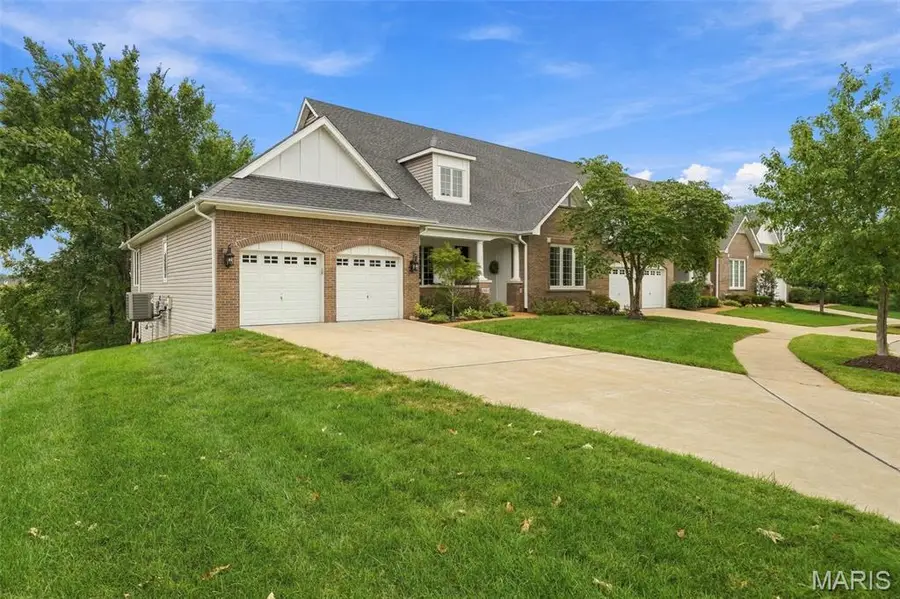 1931 Chesterfield Ridge Circle, Chesterfield, MO 63017 - #2