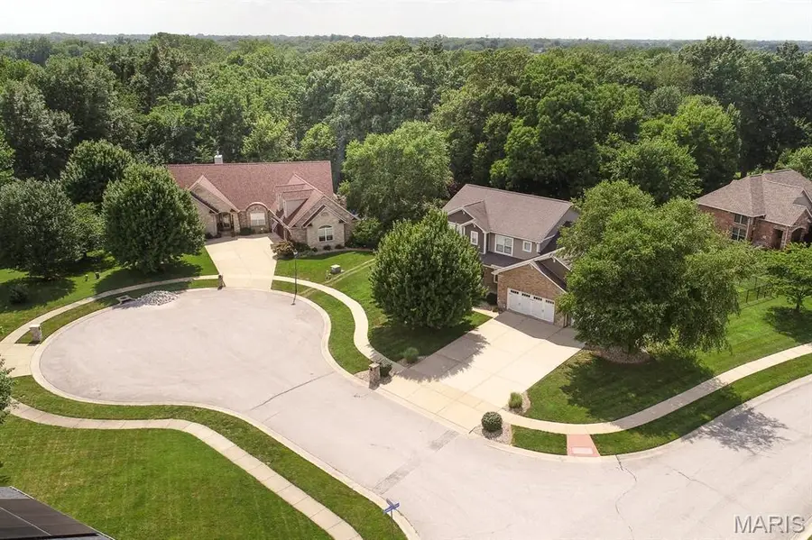 905 Chevalier Lane, Ofallon, IL 62269 - #3