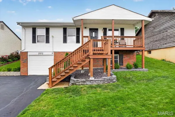 2512 Wellesley Drive, High Ridge, MO 63049