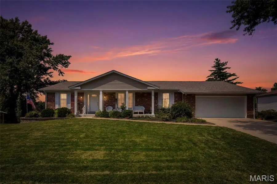 273 Prince Towne Drive, Saint Louis, MO 63141 - #2
