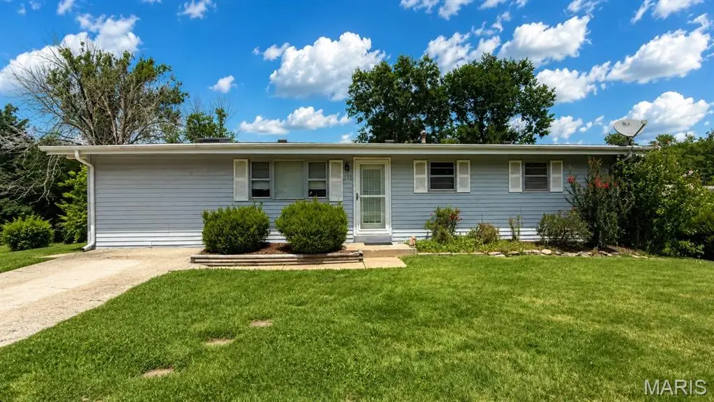 246 Oakborough Drive, Lake Saint Louis, MO 63367 - #1