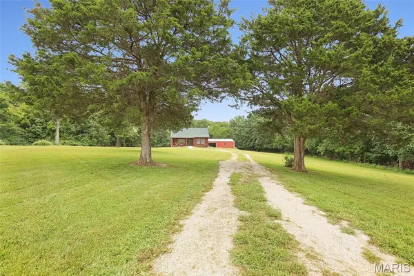 4201 E Four Ridge Road, Imperial, MO 63052