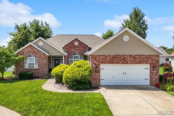 580 Manor Lane, Millstadt, IL 62260