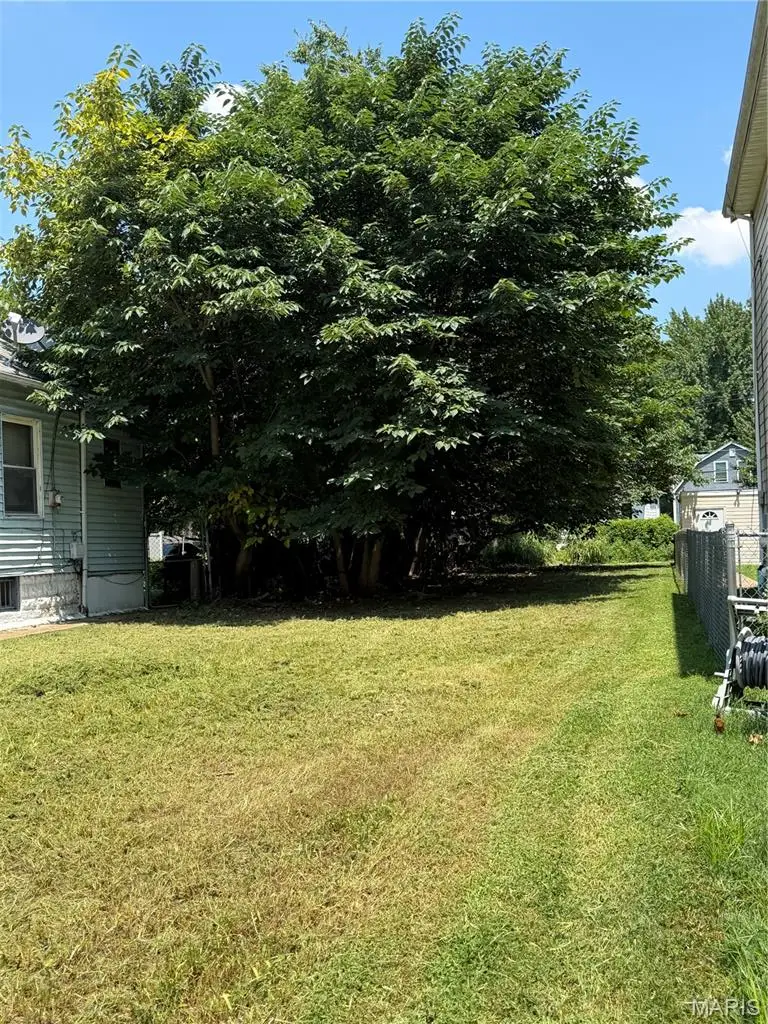 6639 Bartmer Avenue, Saint Louis, MO 63130 - #2