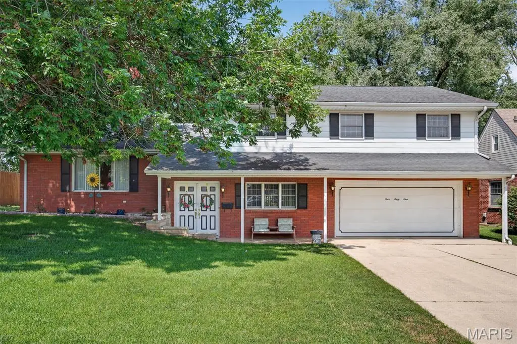 461 S Grand Street, Nashville, IL 62263 - #1