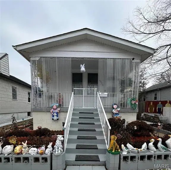 4425 Osceola Street, St Louis, MO 63116