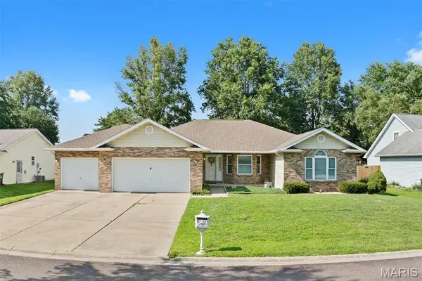 10 Michelle Drive, Mascoutah, IL 62258