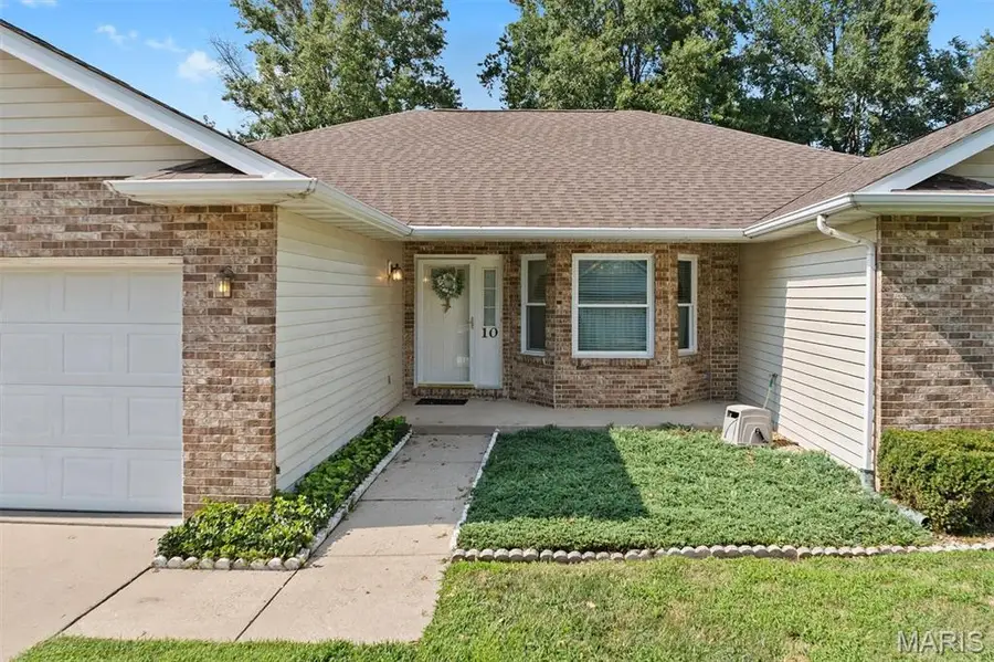 10 Michelle Drive, Mascoutah, IL 62258 - #2