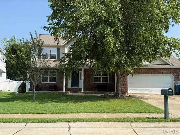 8009 Austin Drive, Troy, IL 62294