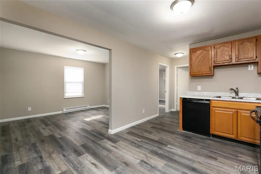 560 E Cherry Street, Troy, MO 63379 - #2