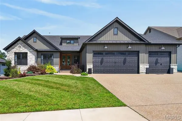 517 Stonewolf Creek Drive, Wentzville, MO 63385