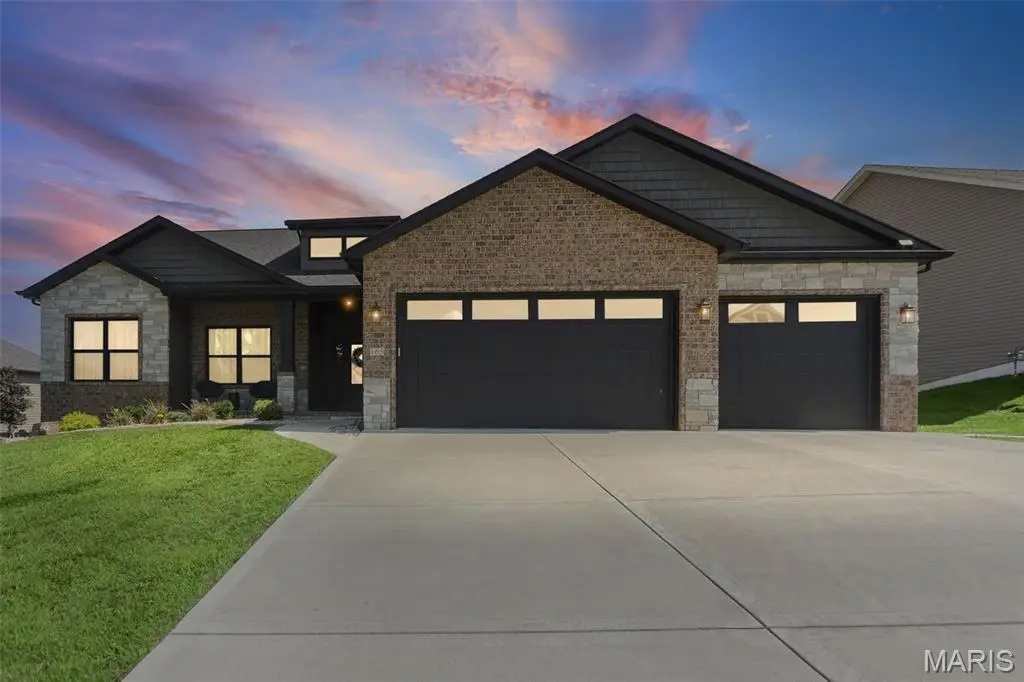 165 Stonebridge Bluff Drive, Maryville, IL 62062 - #1