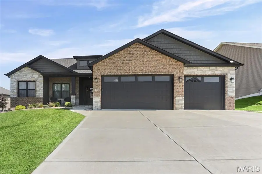 165 Stonebridge Bluff Drive, Maryville, IL 62062 - #2