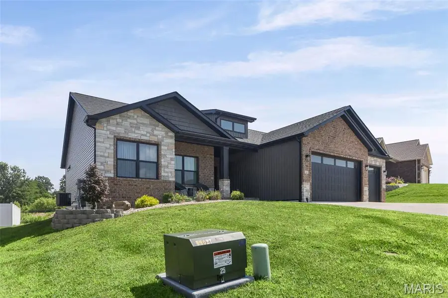 165 Stonebridge Bluff Drive, Maryville, IL 62062 - #3