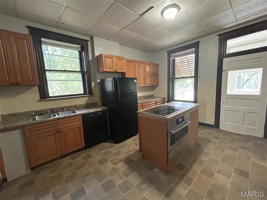 3944 Meramec Street, Saint Louis, MO 63116 - #2