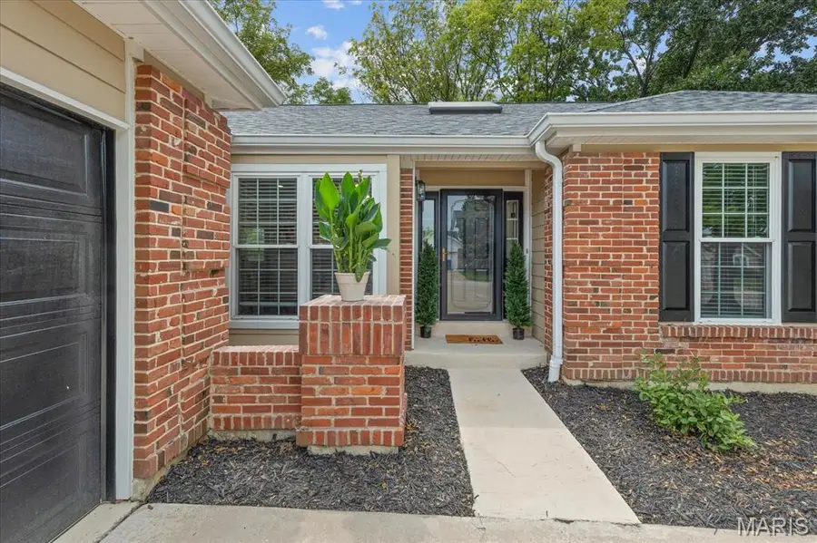 6 Shadow Creek Drive, Saint Peters, MO 63376 - #2