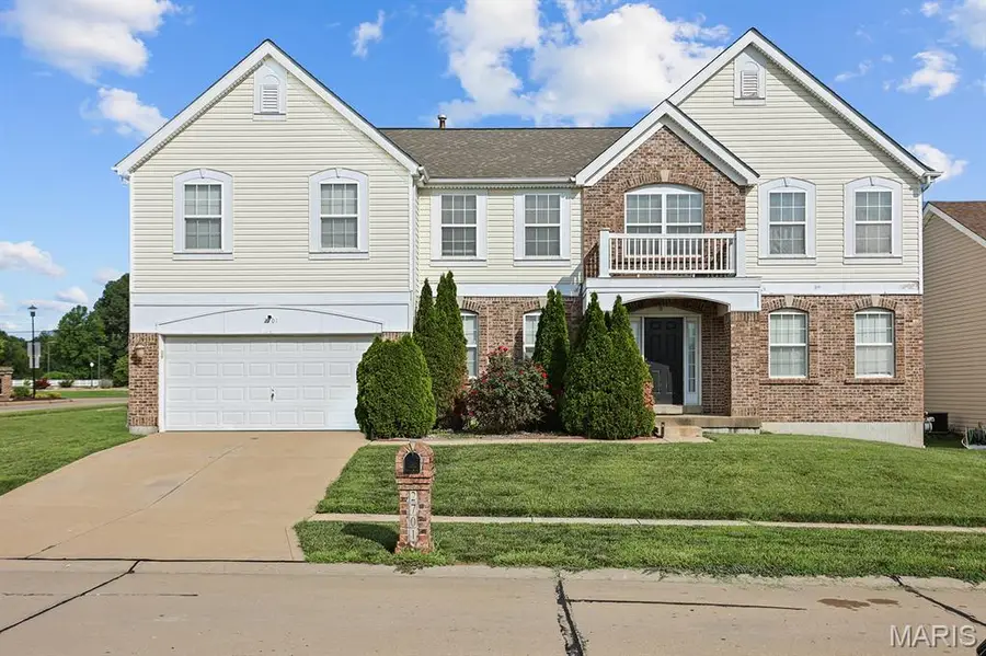 2701 Emerald Creek Court, Florissant, MO 63031 - #2